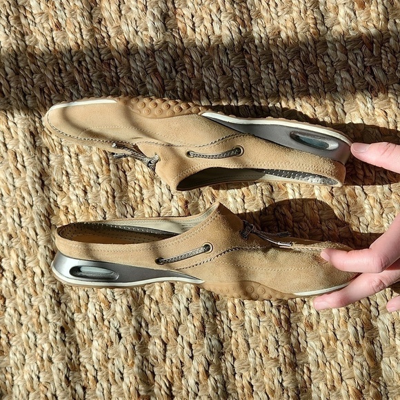 Cole Haan Air Brown Leather Tassel Performance Slides Shoes Women Sz 8B - Picture 3 of 15